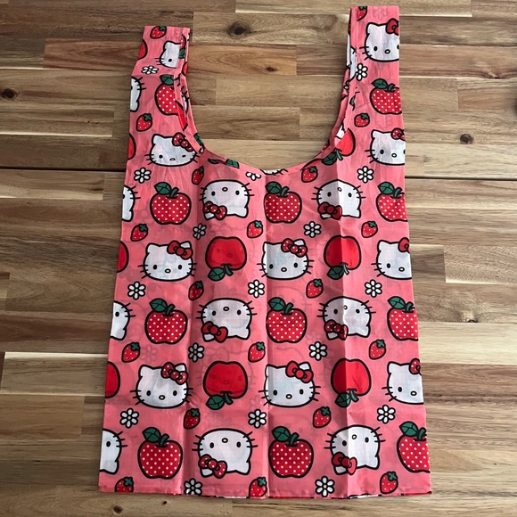 BAGGU x Hello Kitty Standard Size Reuseable Bag SOLD OUT - Picture 4 of 4